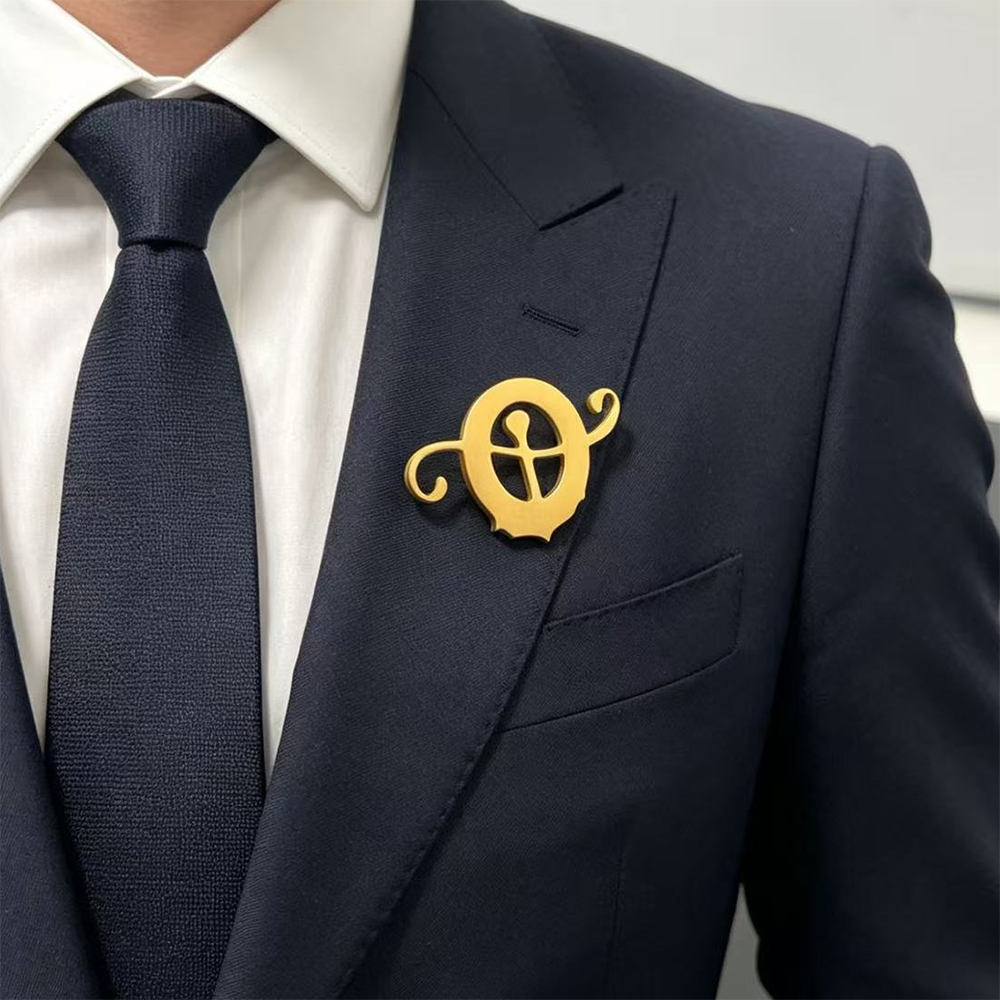 เข็มกลัดรูปหัวกะโหลกสแตนเลสสตี - Brooch Pin Gold บทวิจารณ์และราคา