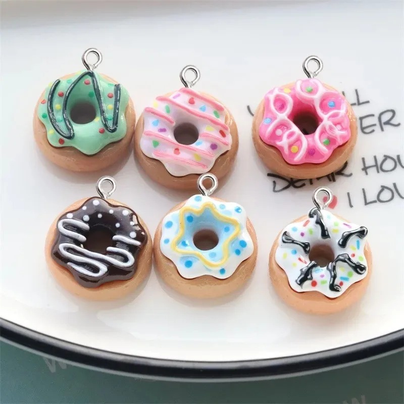 10 ชิ้นเรซิ่นโดนัทชาร์มสีสันสด - Women Accessories Pack บทวิจารณ์และราคา