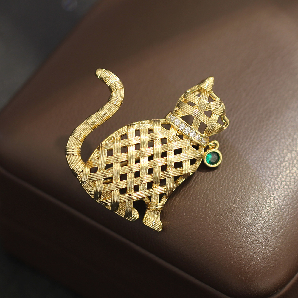 เข็มกลัดรูปแมวน่ารัก ประดับเพช - Brooch Pin Gold บทวิจารณ์และราคา